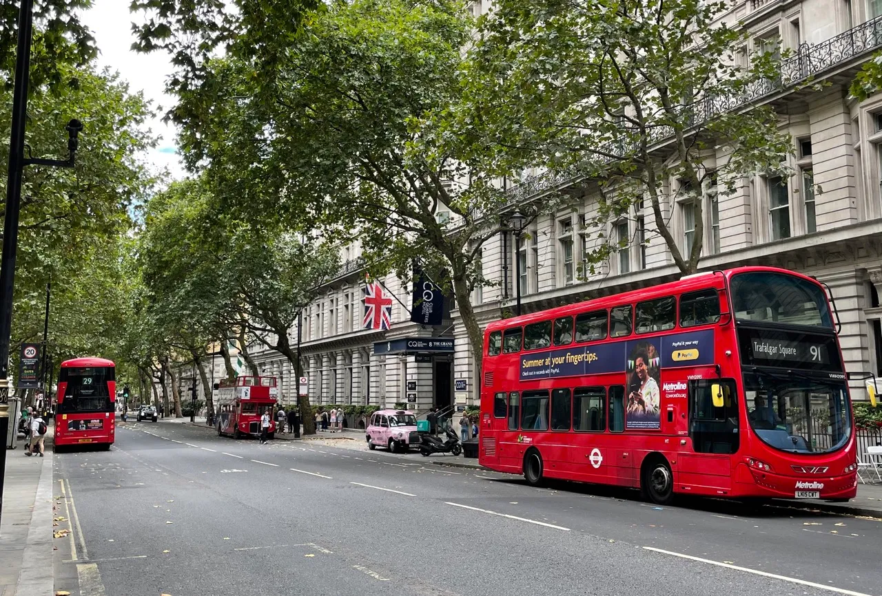 London, photo 1 of 1